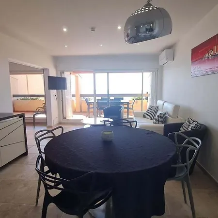 Clos De La Madrague 311 בית נופש